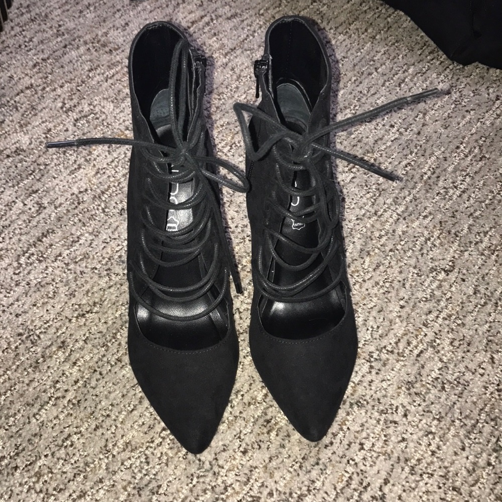 Aldo beautiful pumps